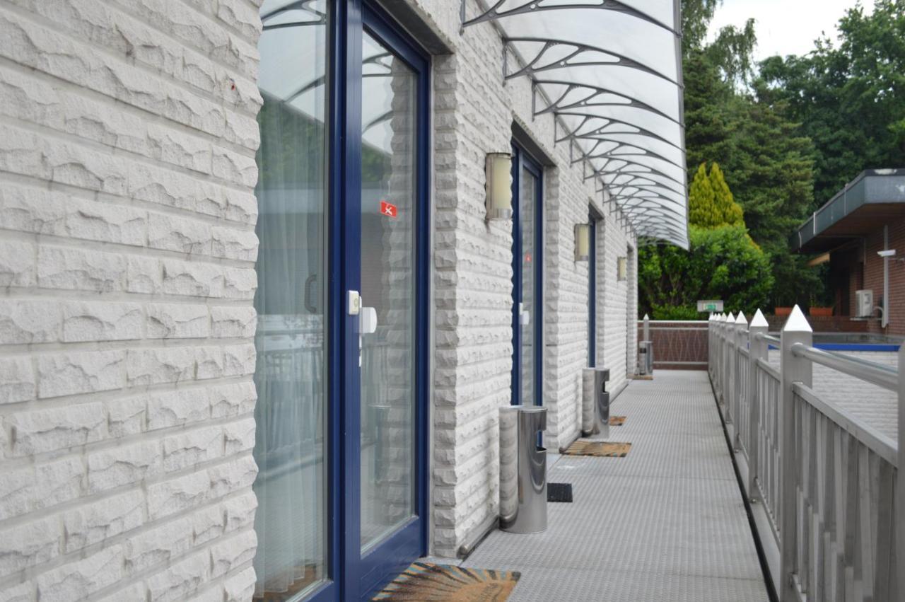 Hotel B8 Voerde Екстериор снимка